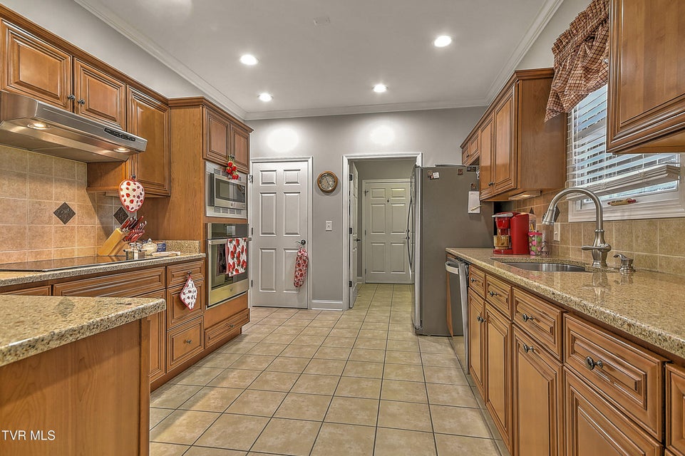 Photo #19: 1139 Waterbrooke Lane