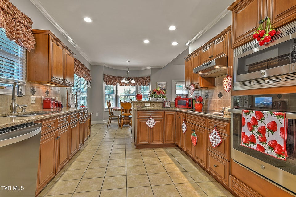 Photo #21: 1139 Waterbrooke Lane