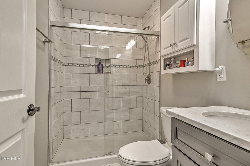 Photo #27: 1139 Waterbrooke Lane