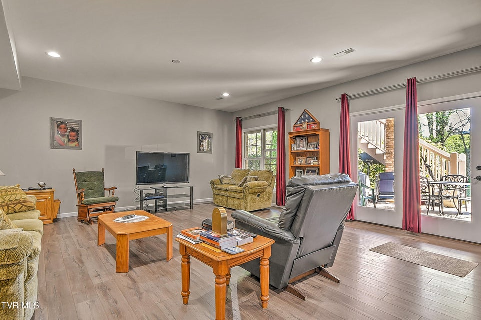 Photo #29: 1139 Waterbrooke Lane