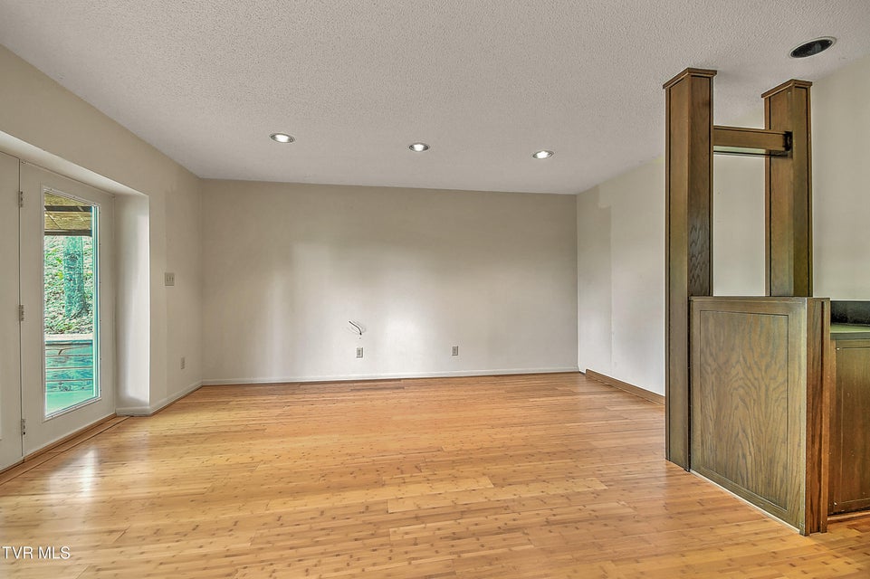 Photo #7: 3411 Linkwood Drive