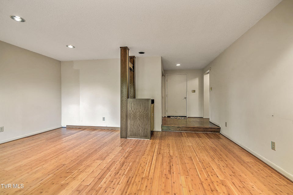 Photo #8: 3411 Linkwood Drive