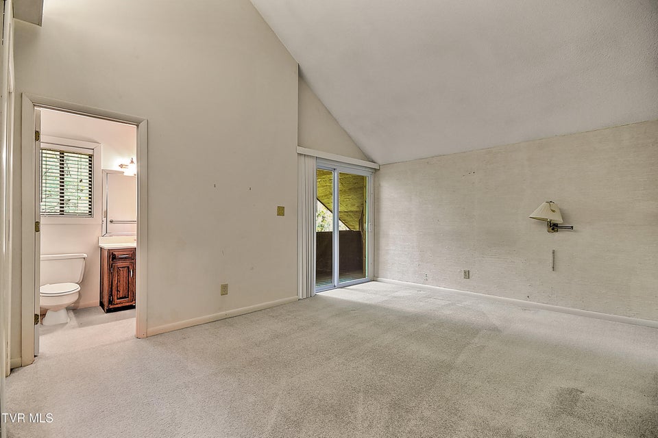 Photo #33: 3411 Linkwood Drive