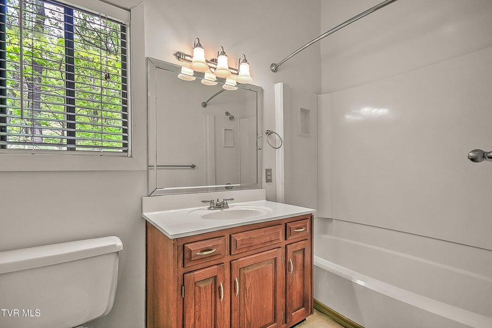 Photo #36: 3411 Linkwood Drive