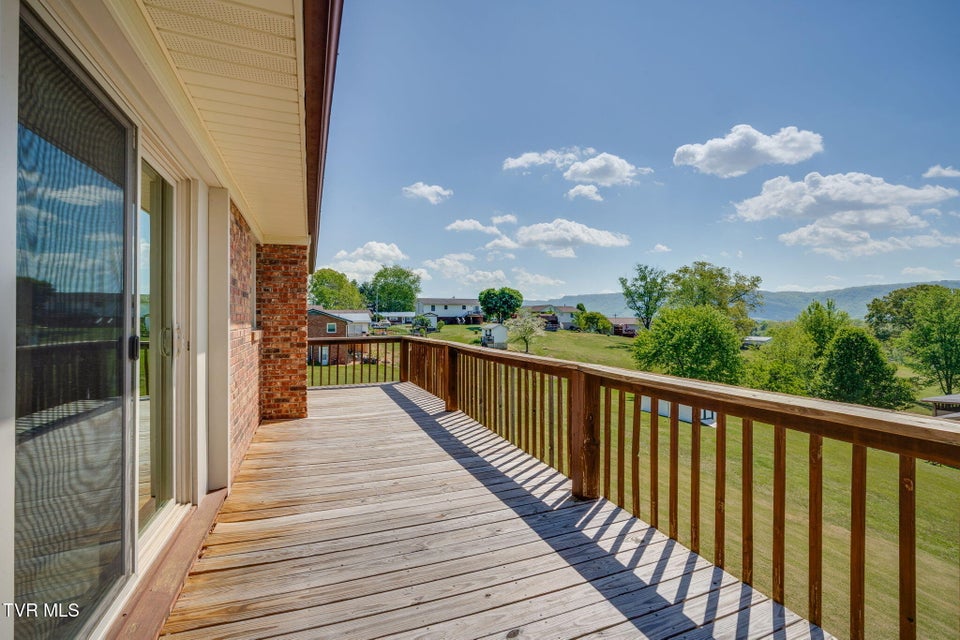 Photo #27: 816 Phyllis Street