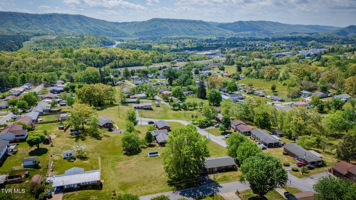 Photo #35: 816 Phyllis Street