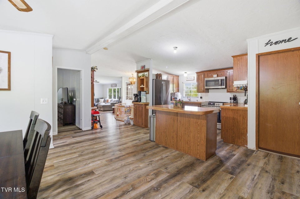 Photo #18: 150 Carlton Ridge Lane