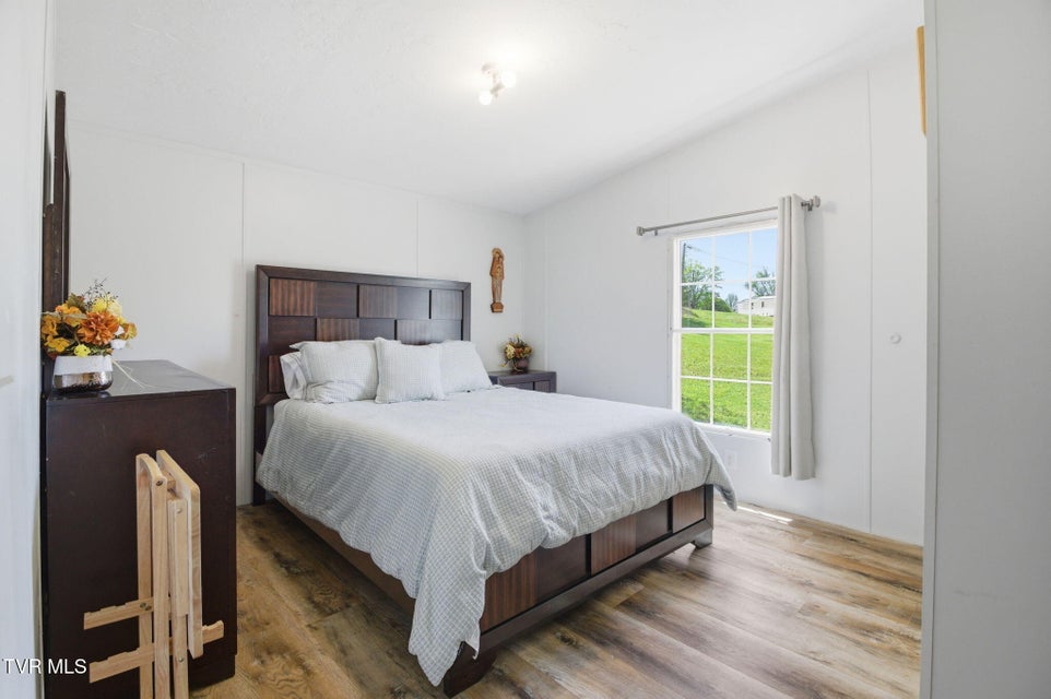 Photo #32: 150 Carlton Ridge Lane