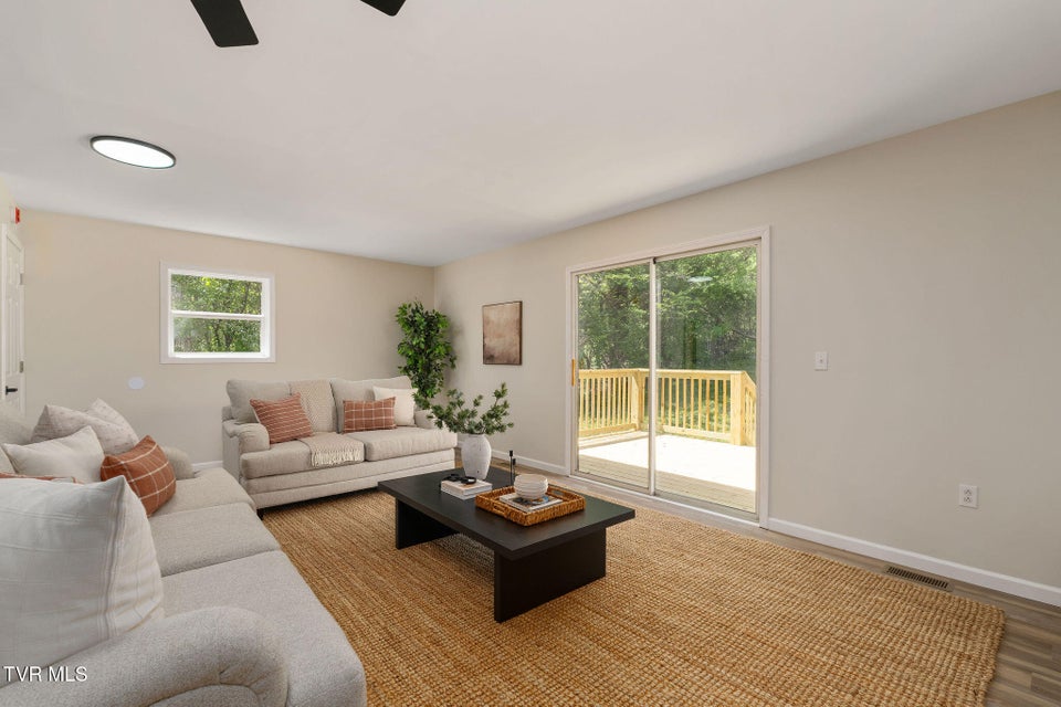 Photo #25: 5201 Unicoi Drive