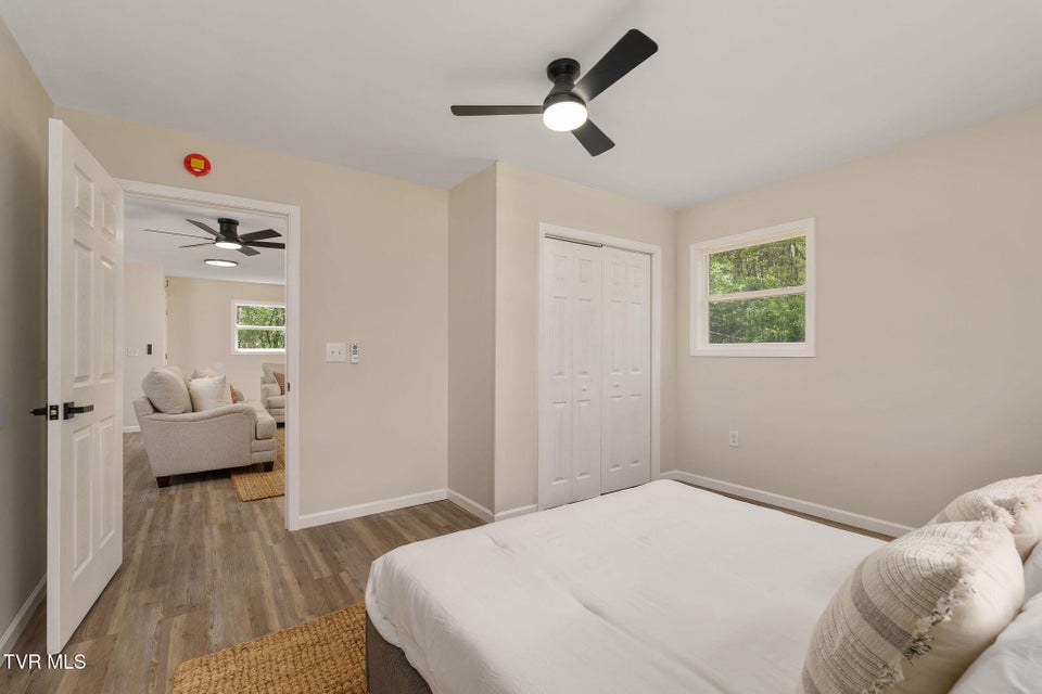 Photo #31: 5201 Unicoi Drive