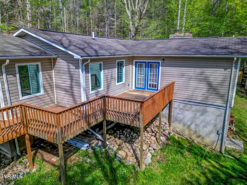 Photo #5: 308 Friendship Road