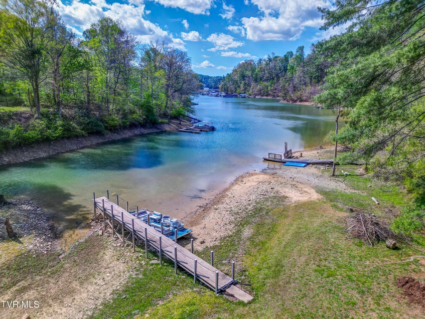 Photo #16: 308 Friendship Road