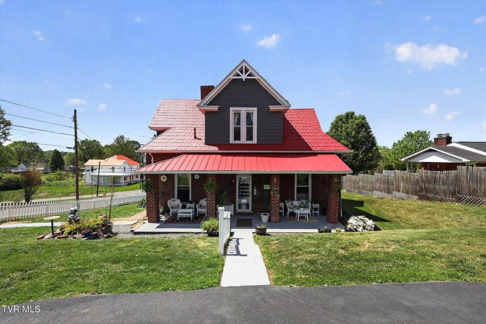 Photo #30: 305 Texas Avenue