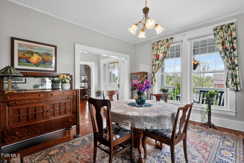 Photo #13: 305 Texas Avenue