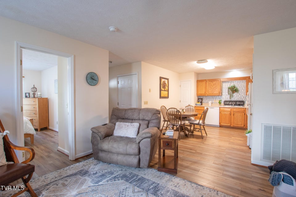 Photo #7: 20872 Deer Run Drive