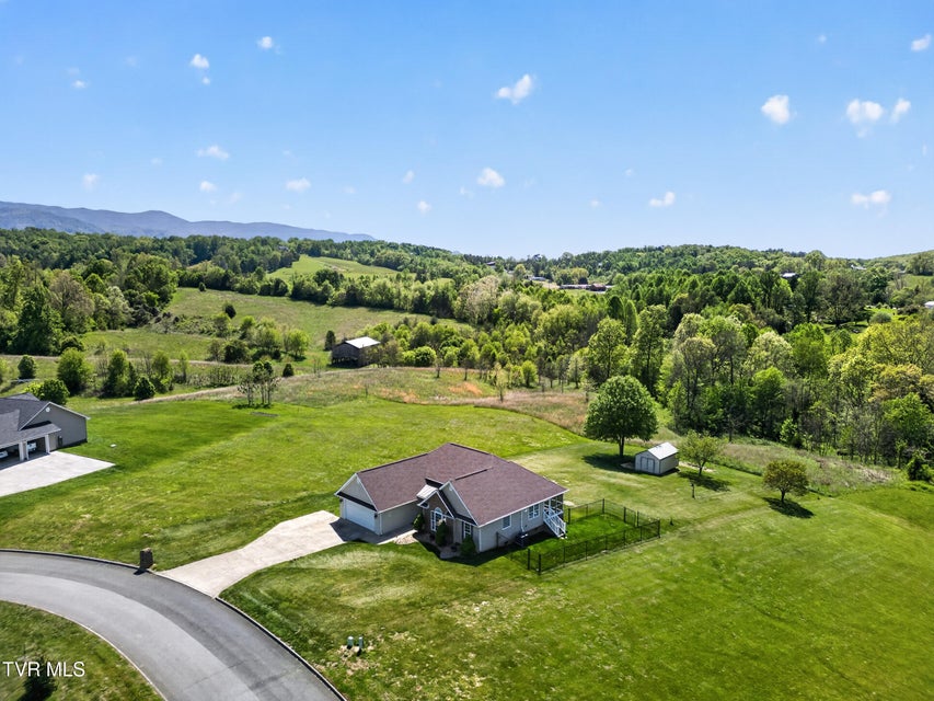 Photo #9: 513 Katie Lane