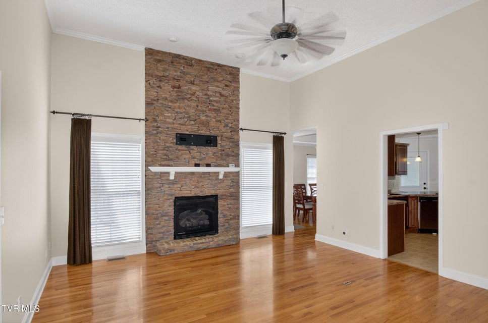 Photo #30: 513 Katie Lane