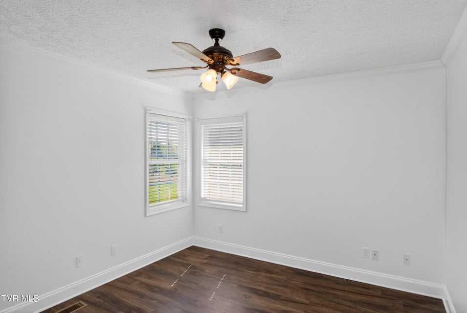 Photo #62: 513 Katie Lane