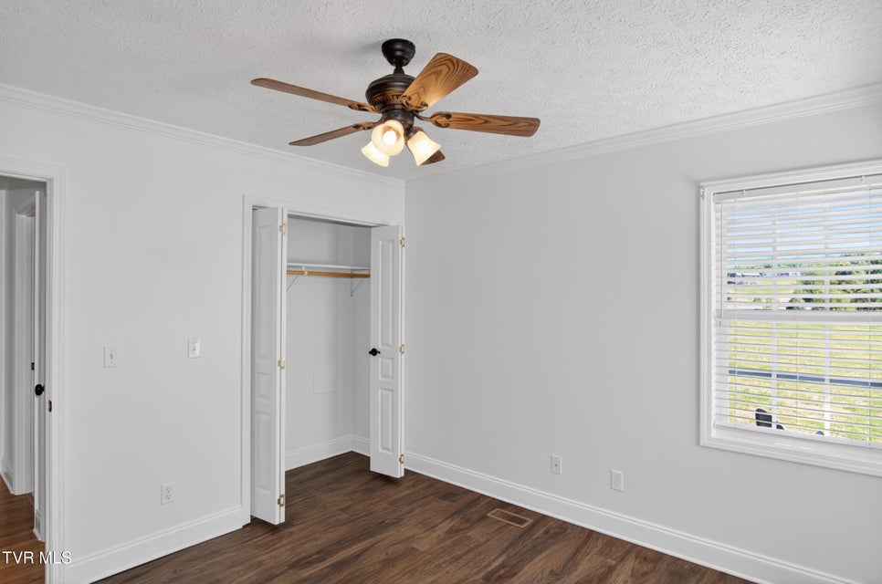 Photo #63: 513 Katie Lane