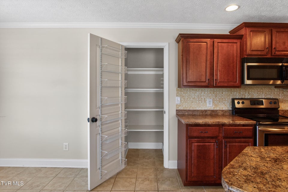 Photo #39: 513 Katie Lane