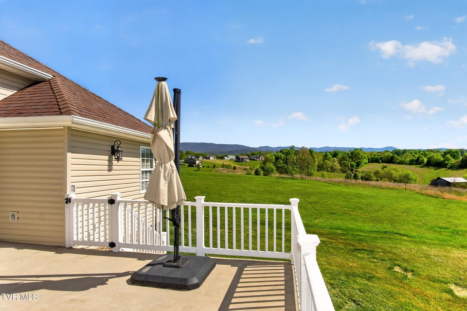 Photo #67: 513 Katie Lane