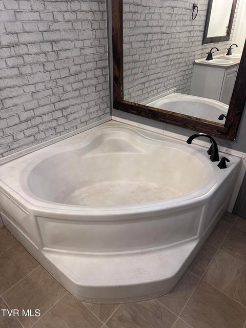 Photo #43: 157 Sulaga Drive