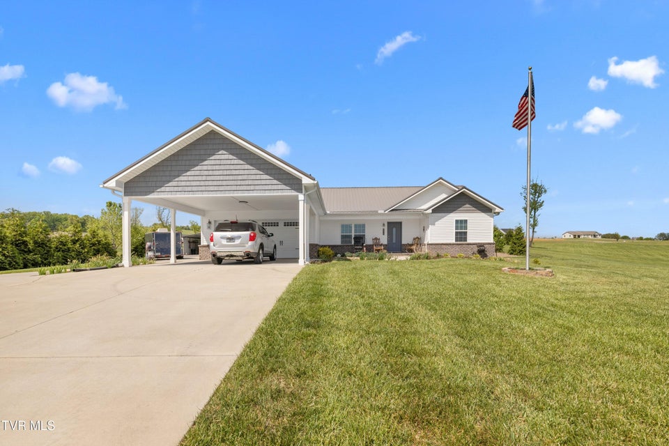 Photo #24: 362 Shirley Drive