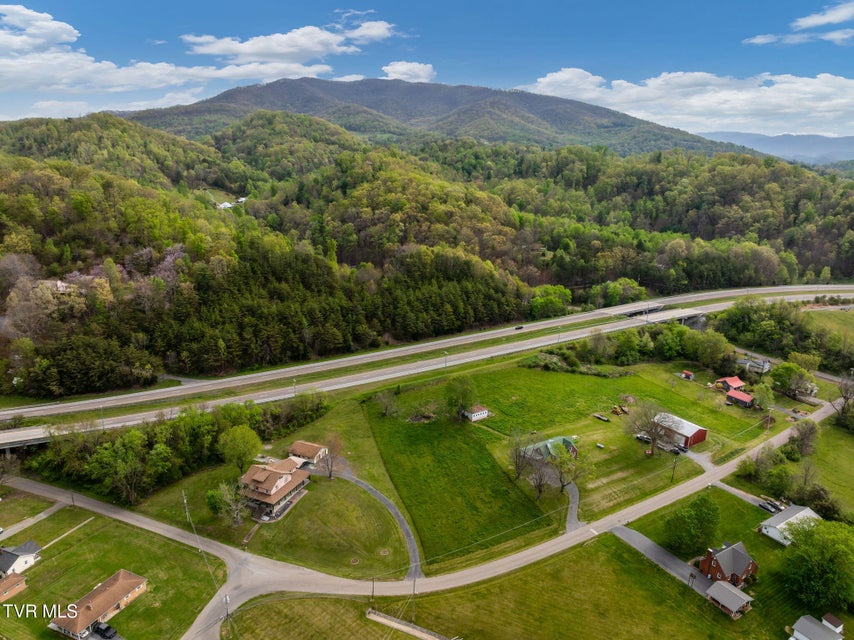 Photo #5: 176 Keenburg Road