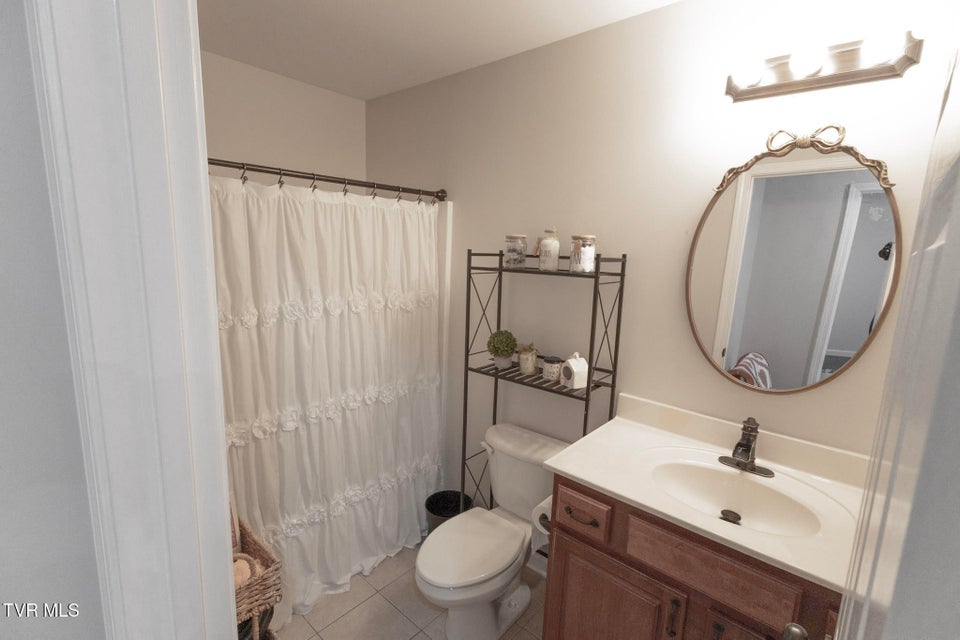 Photo #20: 1824 King College Road