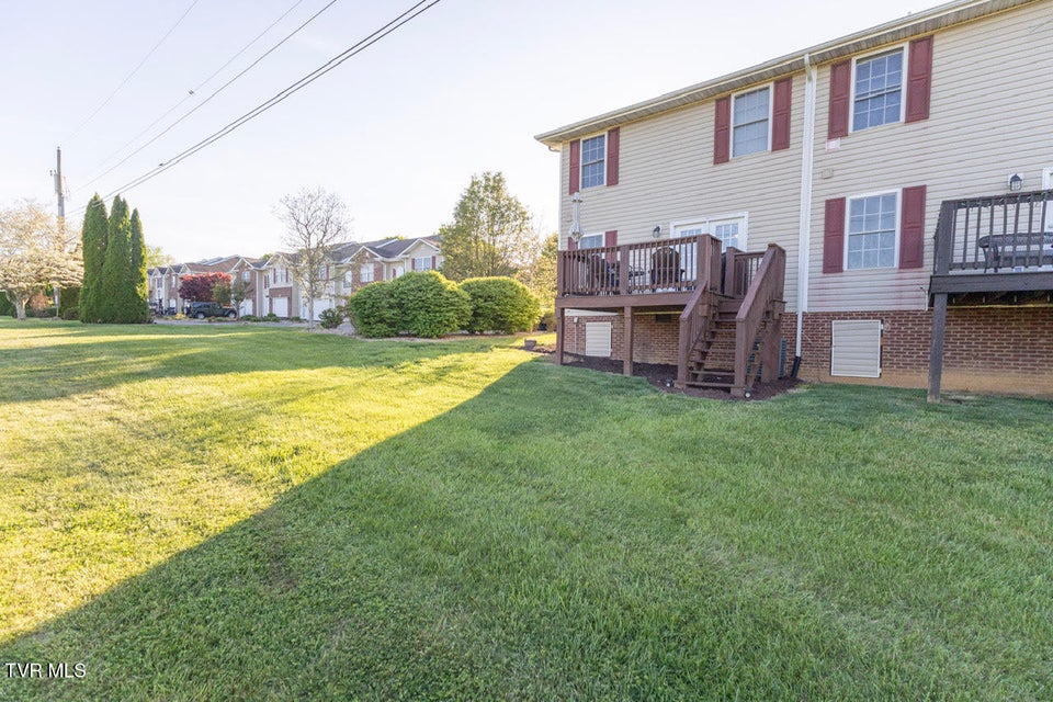 Photo #25: 1824 King College Road