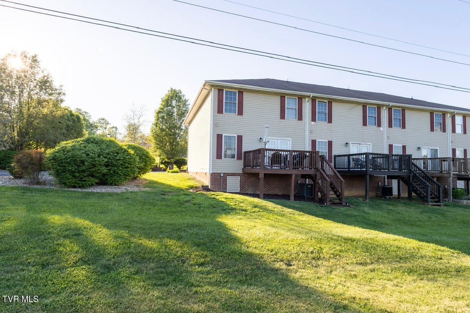 Photo #26: 1824 King College Road