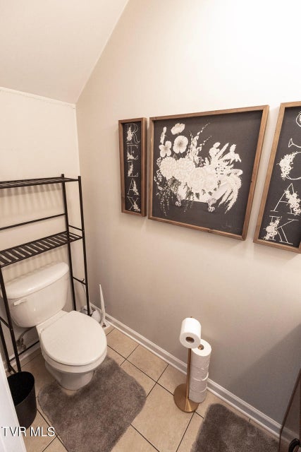 Photo #12: 1824 King College Road