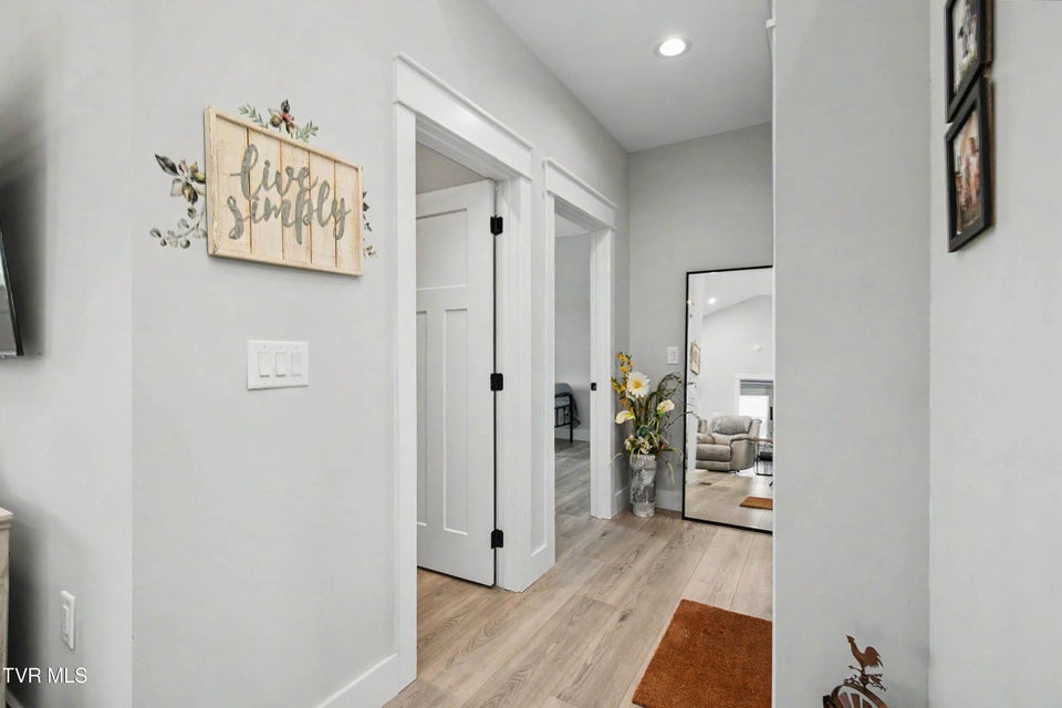 Photo #10: 100 Hunt Road