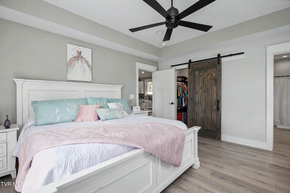 Photo #13: 100 Hunt Road