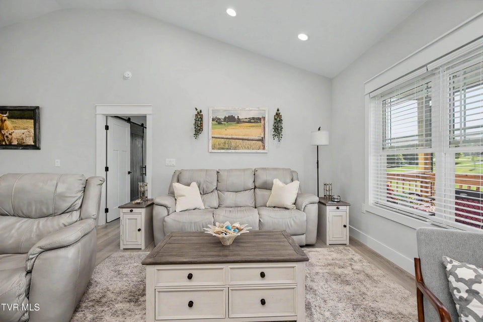 Photo #25: 100 Hunt Road