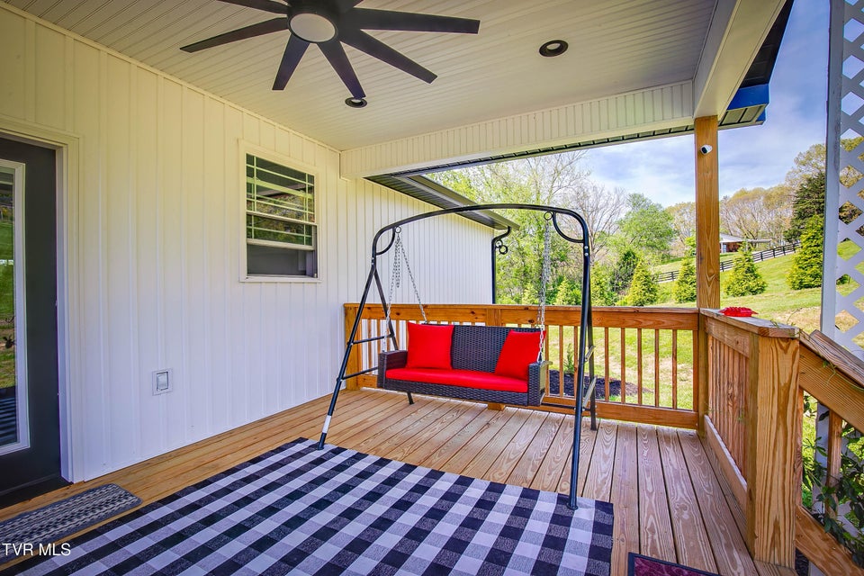 Photo #37: 100 Hunt Road