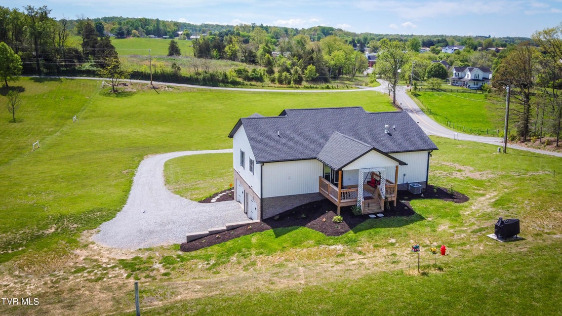 Photo #41: 100 Hunt Road