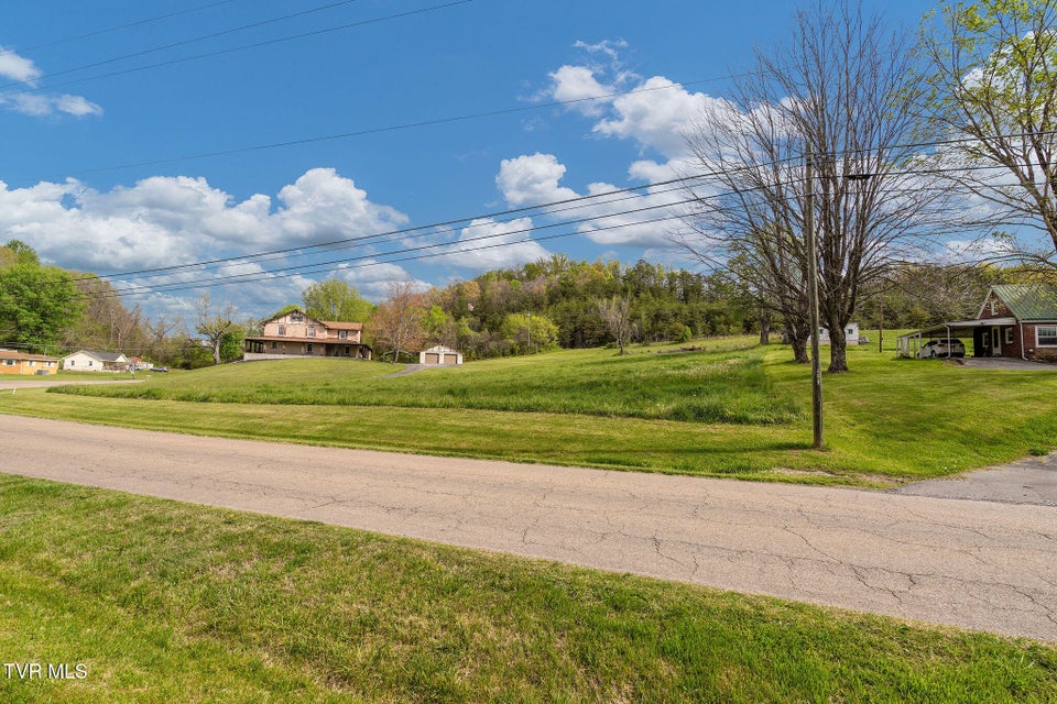 Photo #18: 176 Keenburg Road