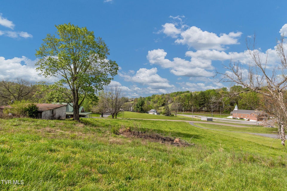 Photo #20: 176 Keenburg Road