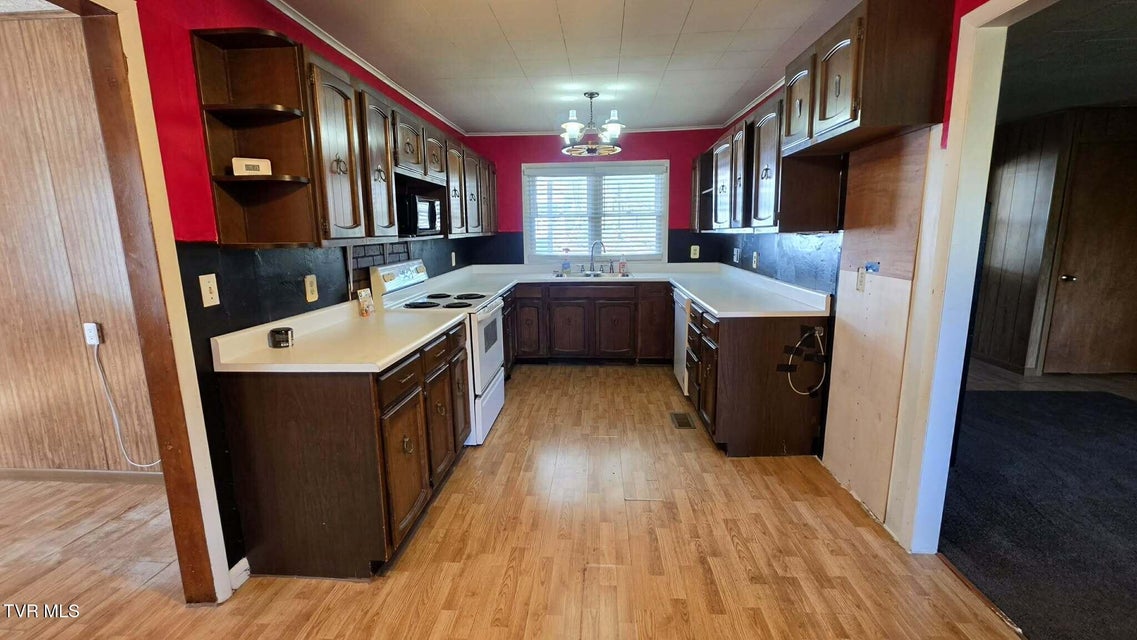 Photo #12: 10841 Cox Road