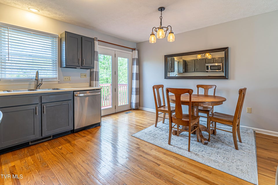 Photo #16: 809 Edgemont North Street