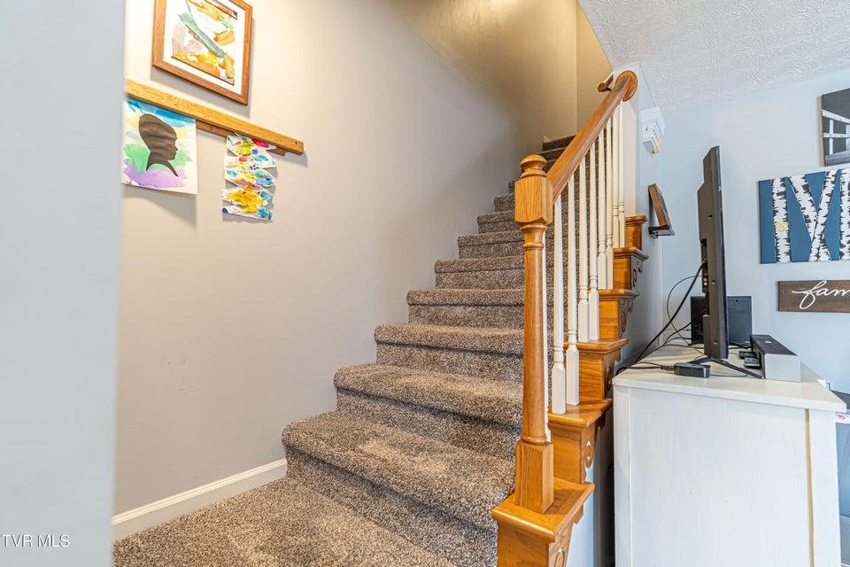 Photo #22: 809 Edgemont North Street