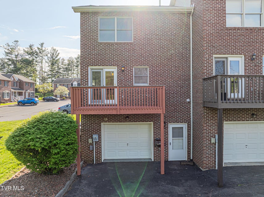 Photo #46: 809 Edgemont North Street