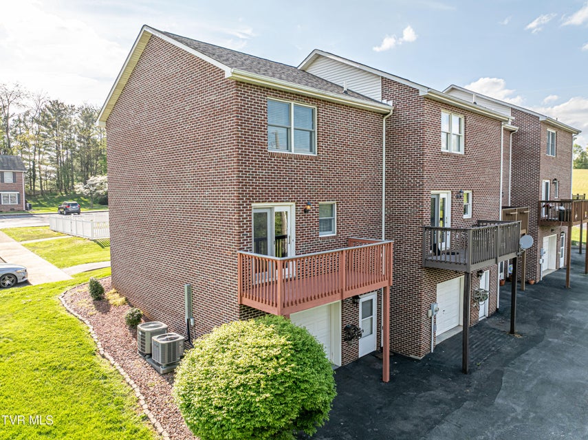 Photo #47: 809 Edgemont North Street