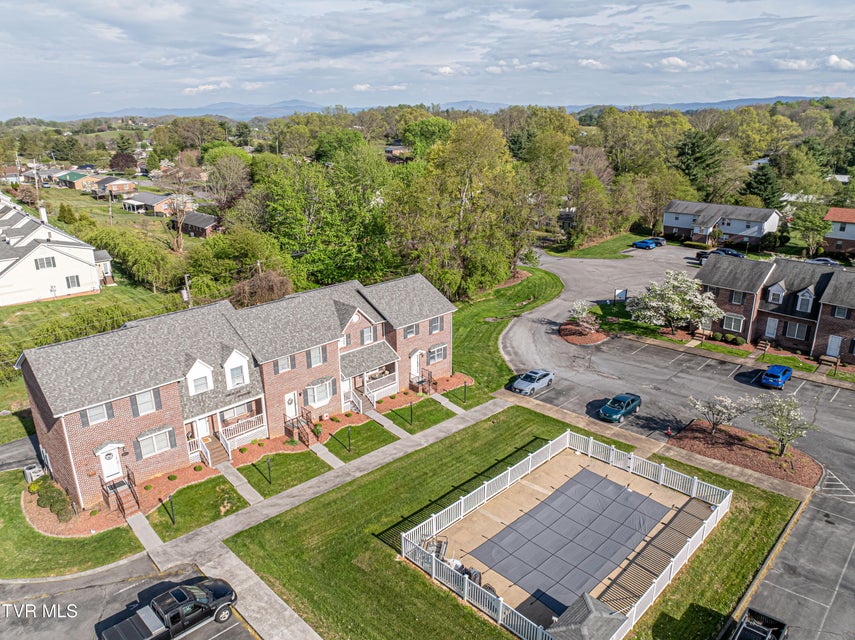 Photo #49: 809 Edgemont North Street