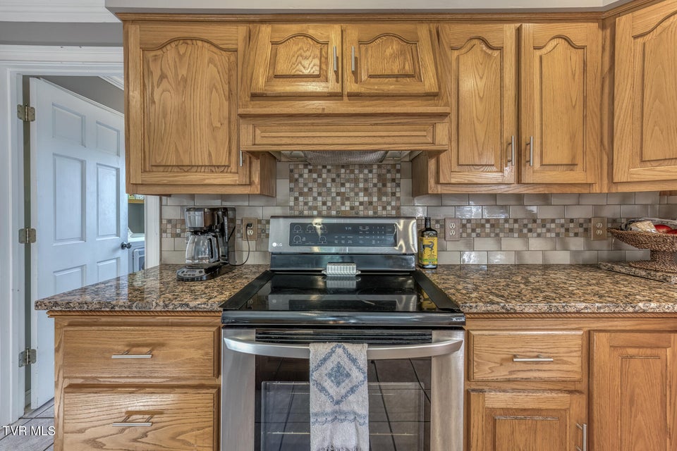 Photo #23: 1237 White Top Road