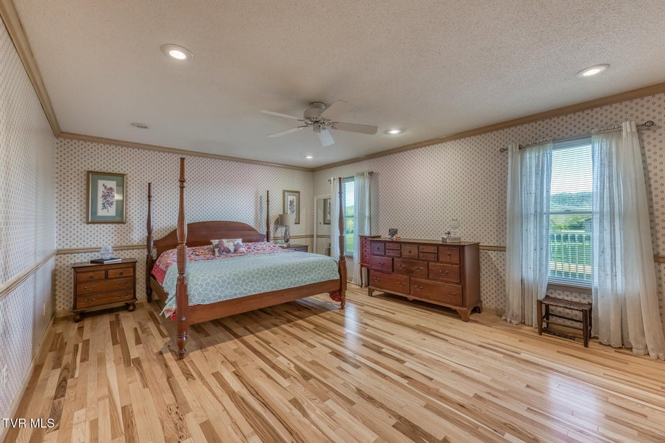 Photo #8: 1237 White Top Road