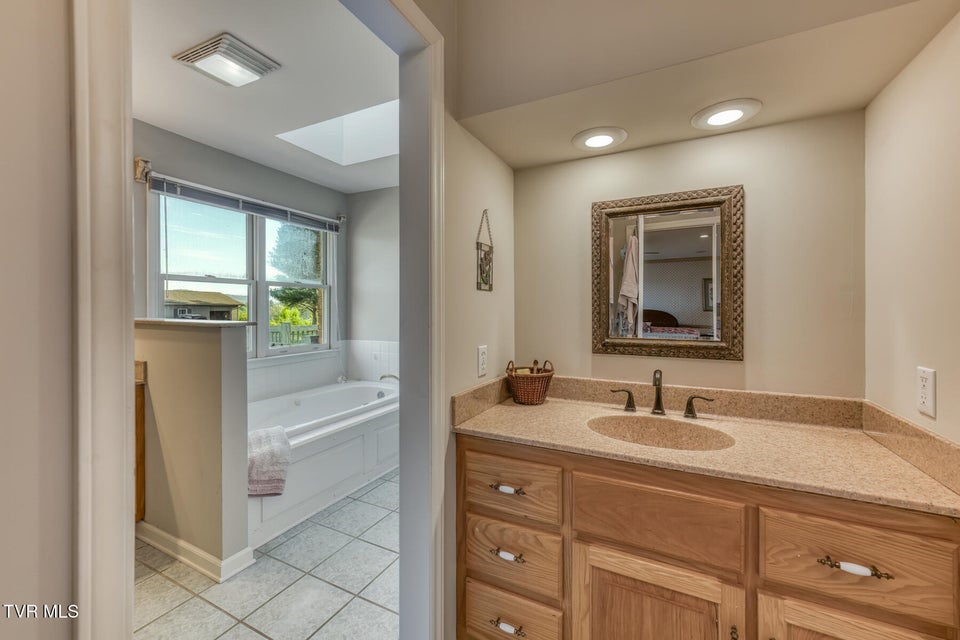 Photo #9: 1237 White Top Road