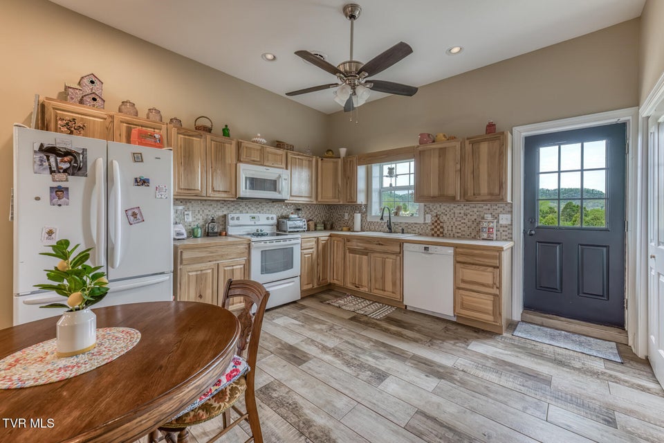 Photo #67: 1237 White Top Road