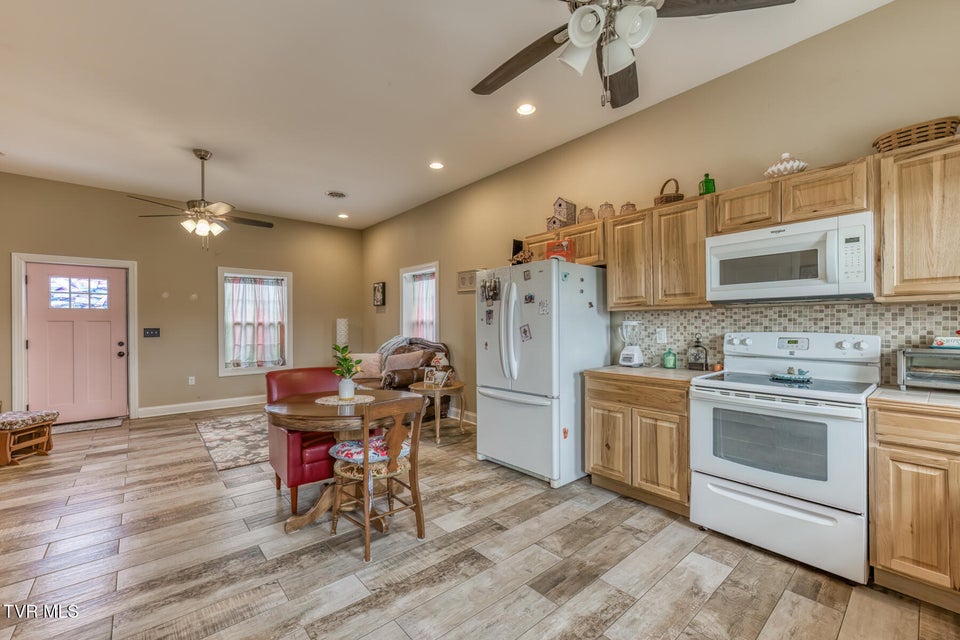 Photo #69: 1237 White Top Road